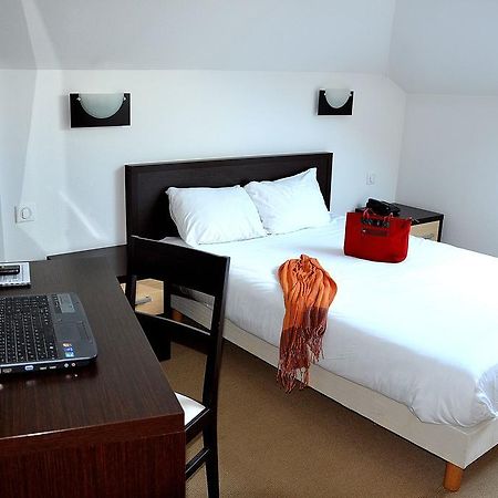 Hotel Les Benedictins Лимож Стая снимка
